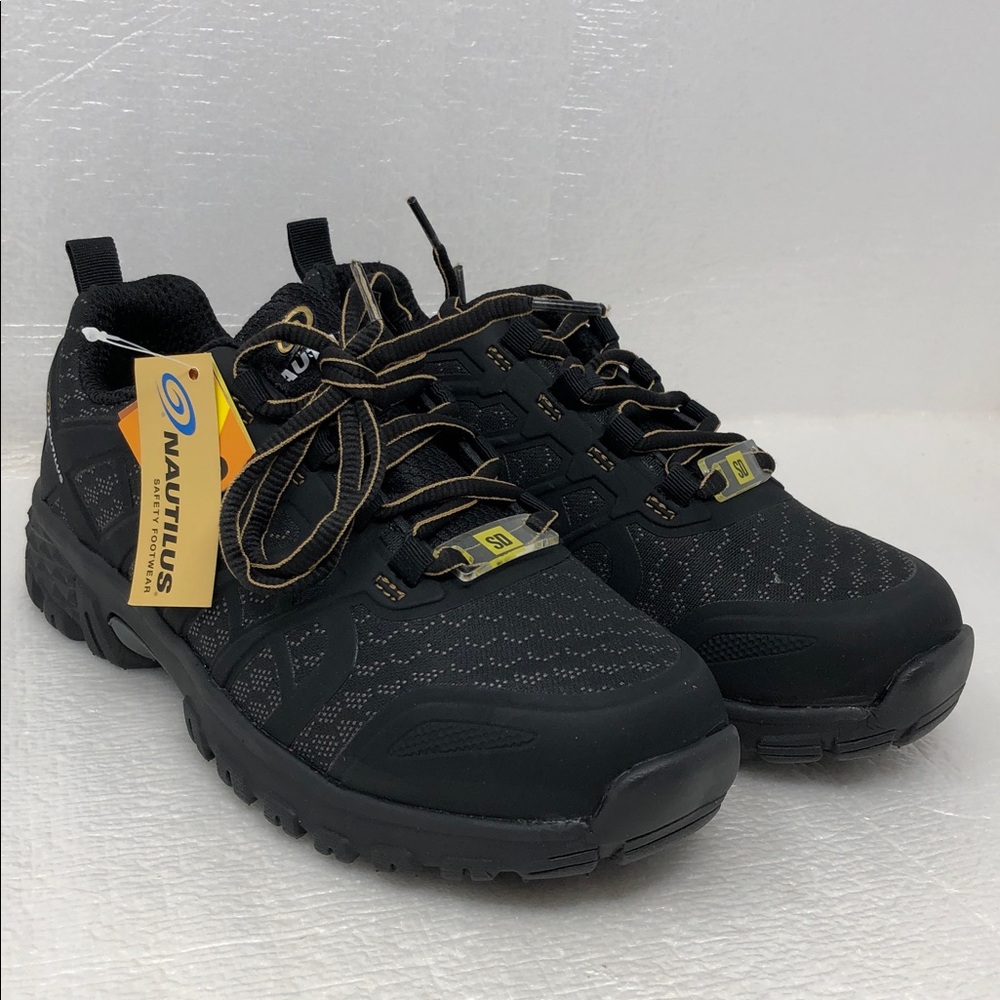 NEW Nautilus Stratus Soft Toe Work Safety Shoes Women’s Size 7.5 MED (B)